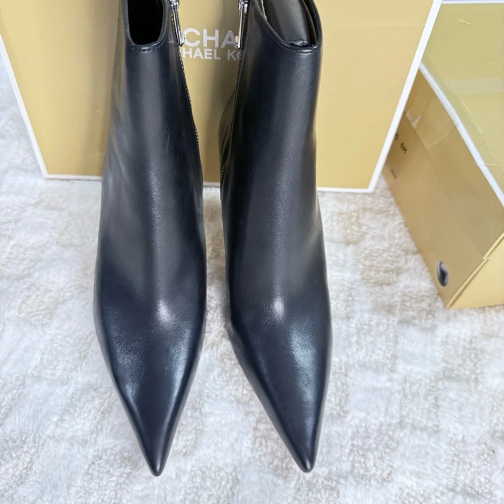 Michael Michael Kors Halle Black Leather Ankle Boots size 7M** 8.5M* 9M* - Picture 5 of 7